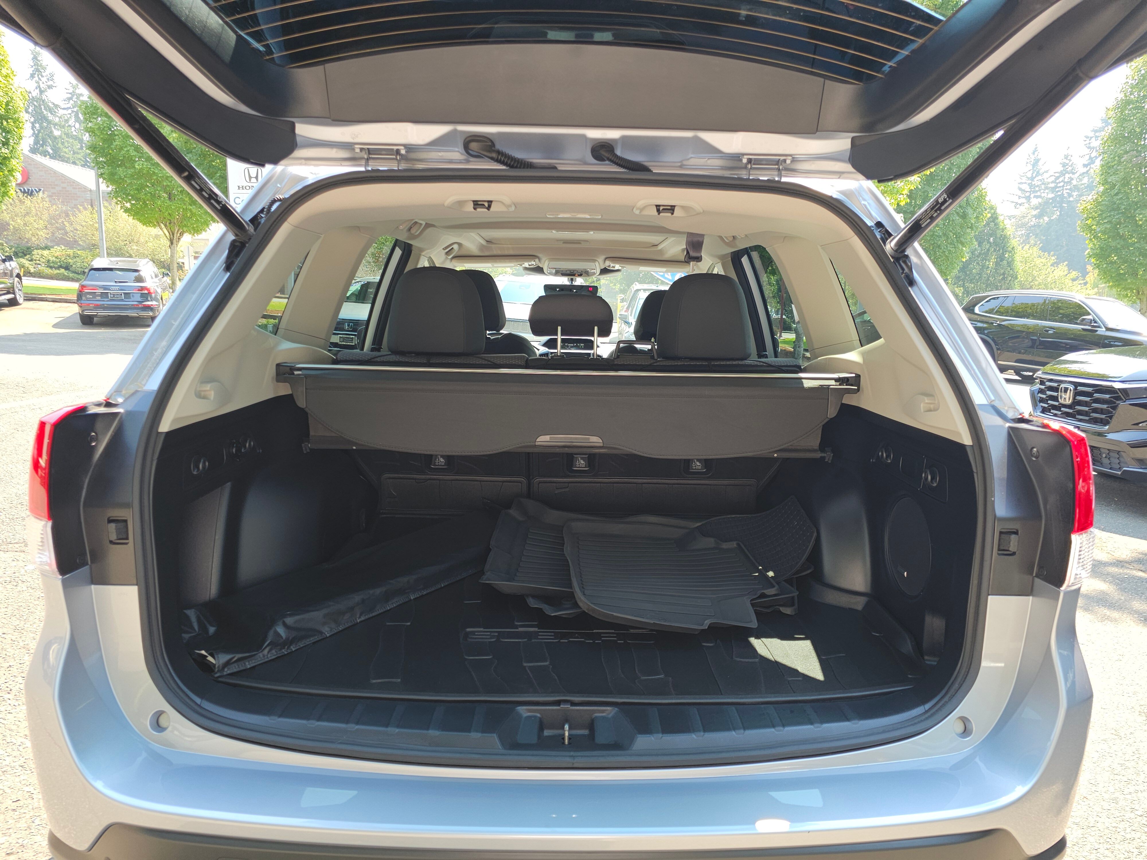 Used 2023 Ice Silver Metallic Subaru Sport image 18
